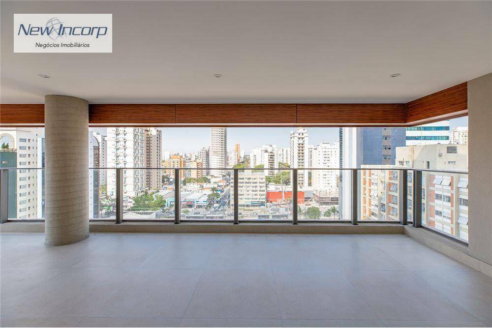 Apartamento à venda com 4 quartos, 232m² - Foto 1