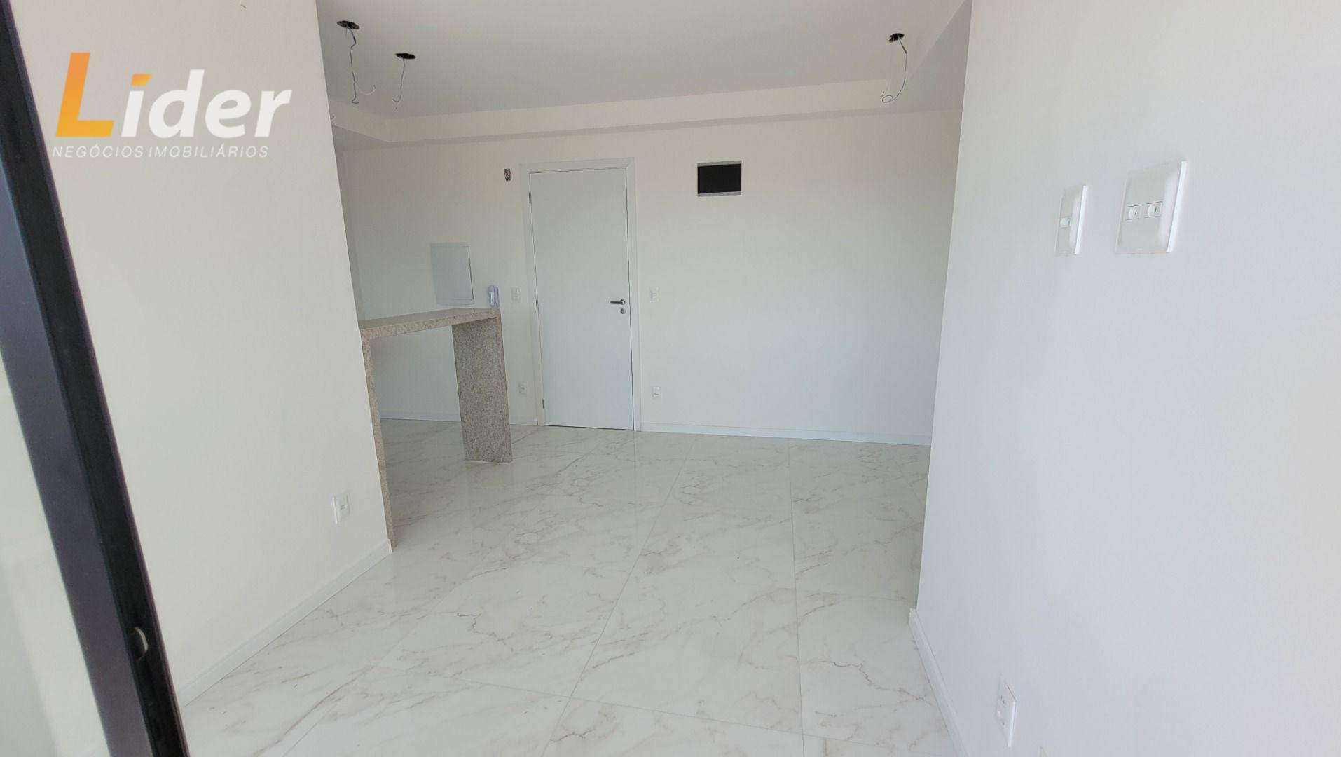 Apartamento à venda com 3 quartos, 73m² - Foto 6