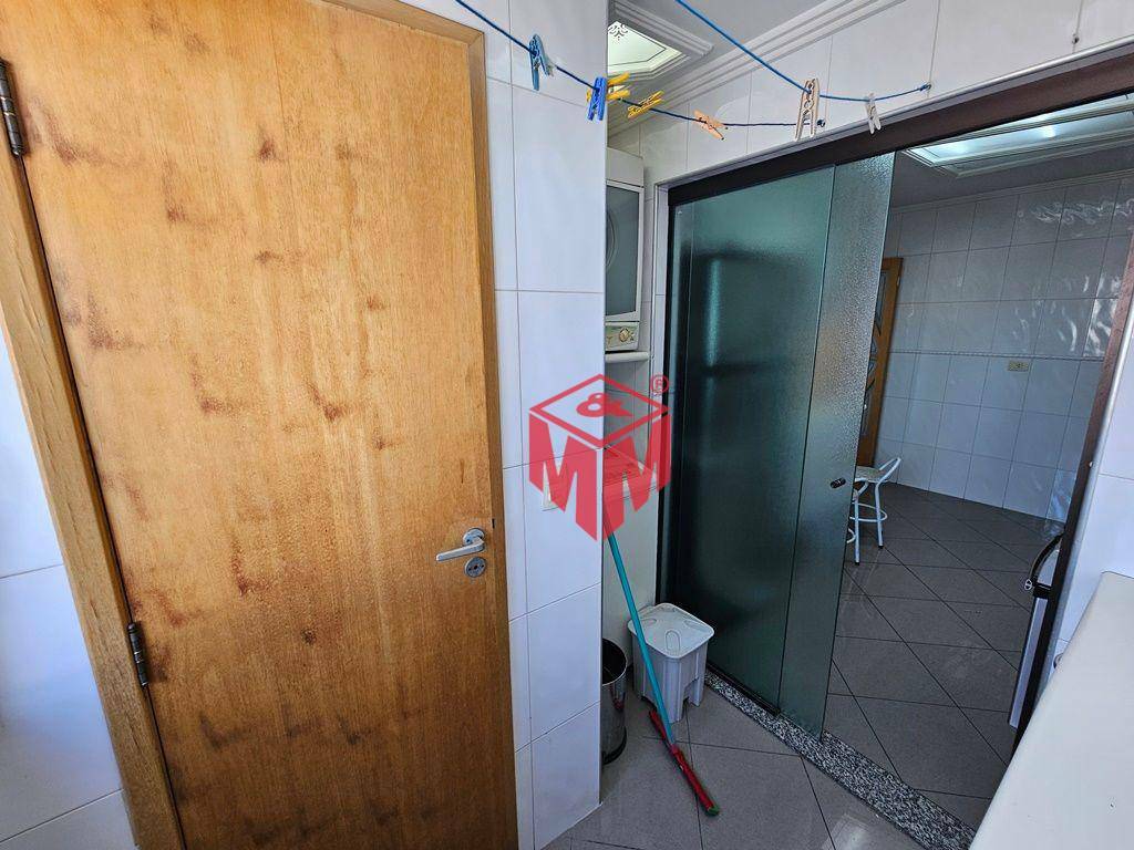 Apartamento para alugar com 3 quartos, 113m² - Foto 21