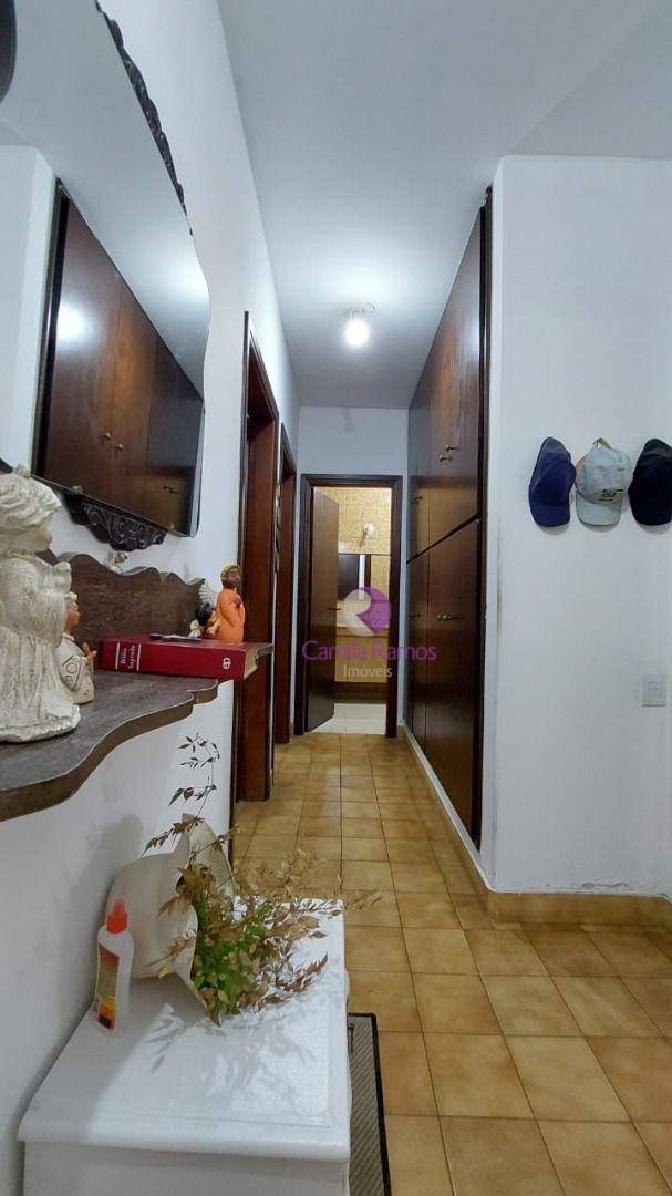 Casa para alugar com 3 quartos, 421m² - Foto 14