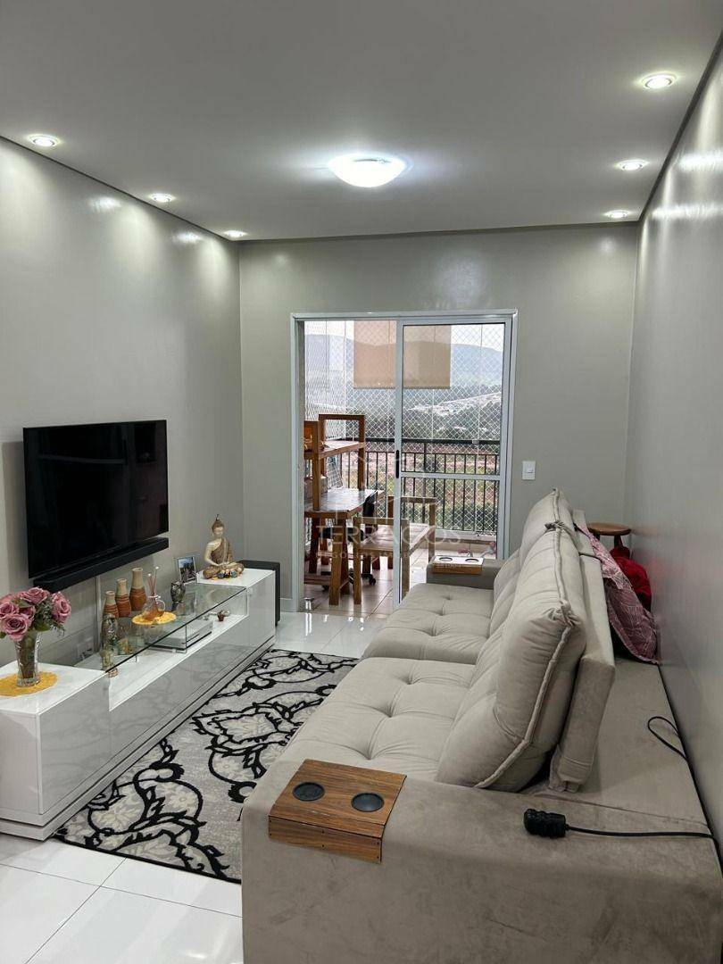 Apartamento à venda com 2 quartos, 66m² - Foto 11