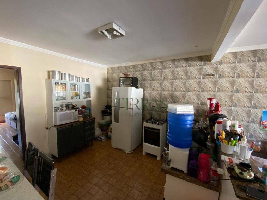 Casa de Condomínio à venda com 3 quartos, 195m² - Foto 21