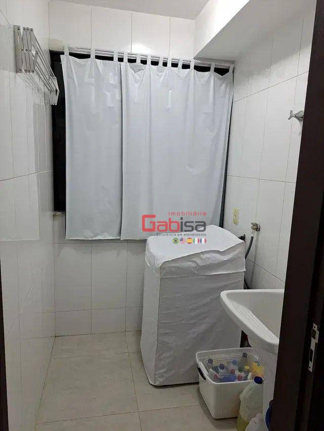 Apartamento à venda com 2 quartos, 75m² - Foto 4