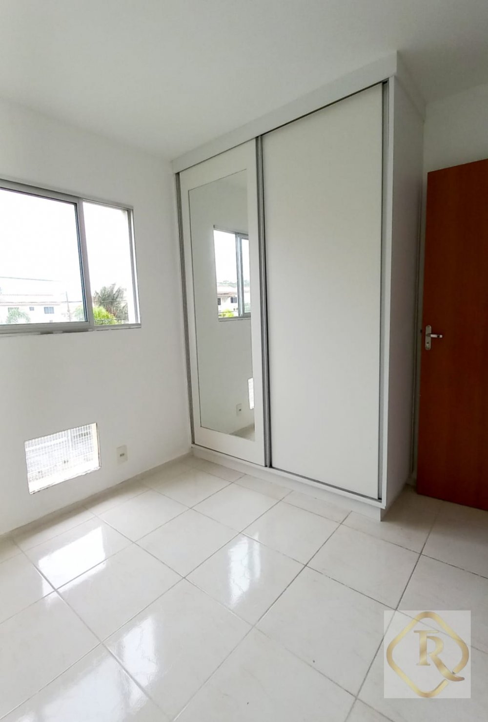 Apartamento para alugar com 2 quartos, 42m² - Foto 4