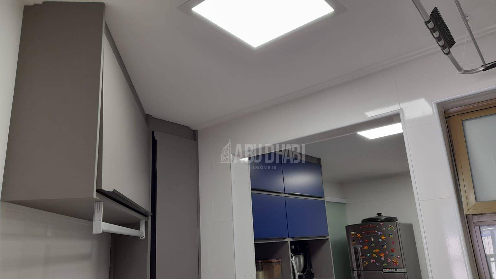 Apartamento à venda com 3 quartos, 122m² - Foto 16