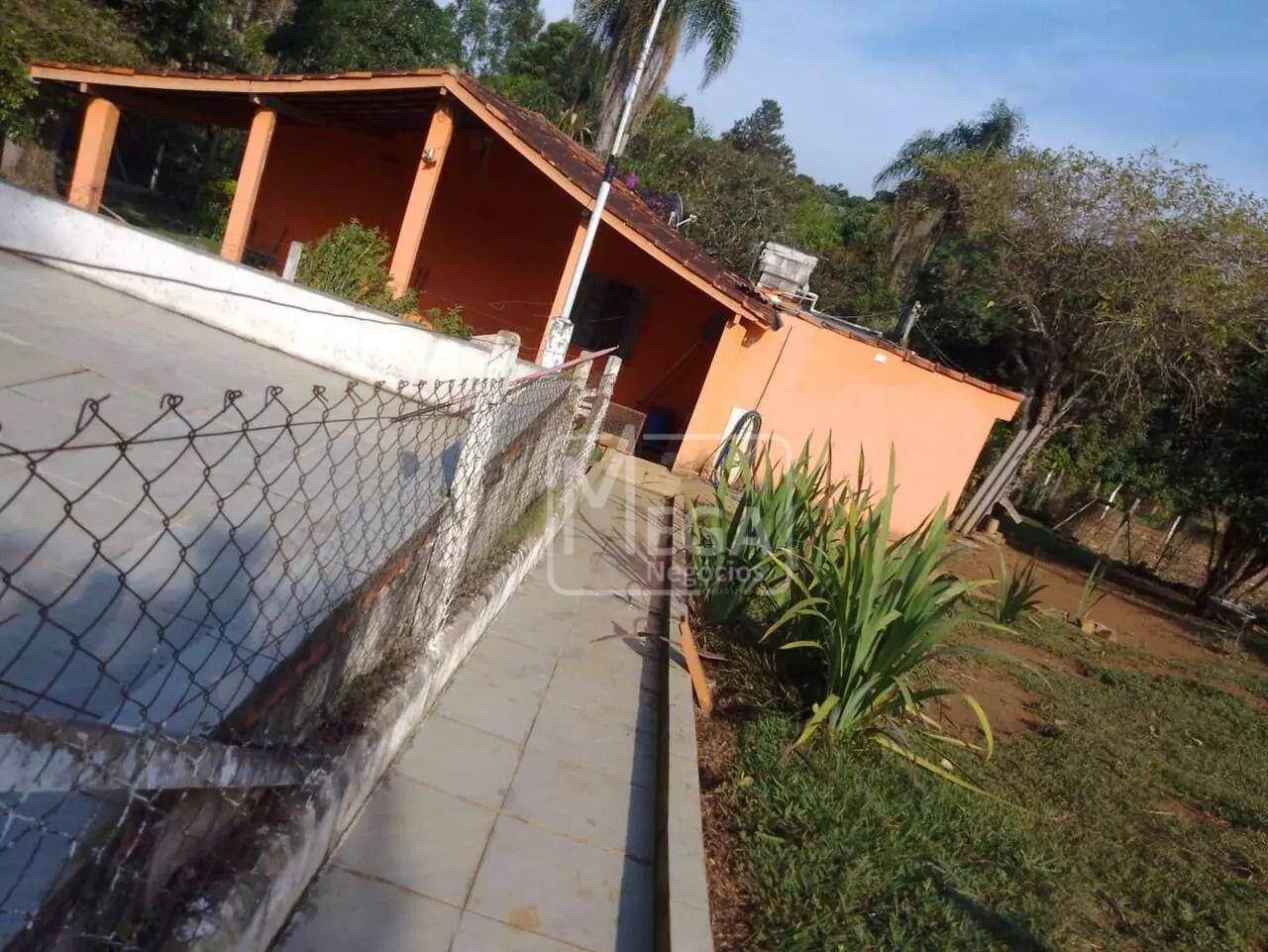Chácara à venda com 2 quartos, 130m² - Foto 13
