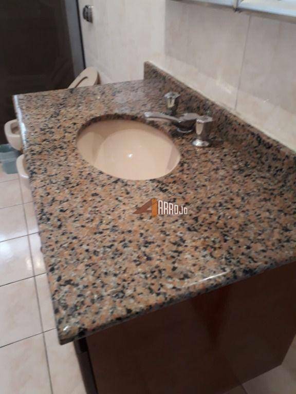 Sobrado à venda com 4 quartos, 359m² - Foto 8