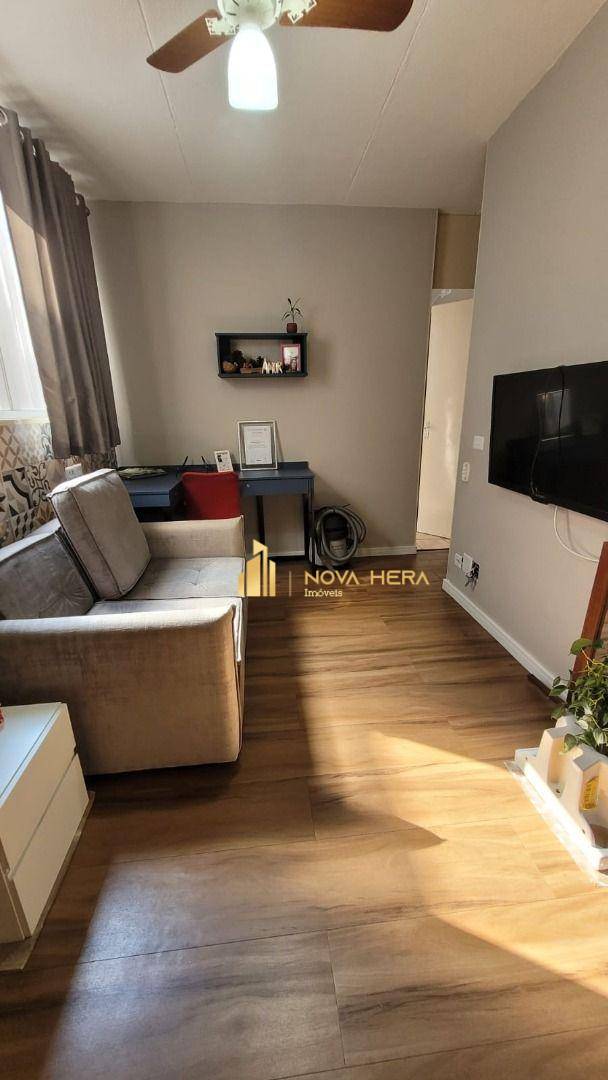 Apartamento à venda com 2 quartos, 47m² - Foto 10