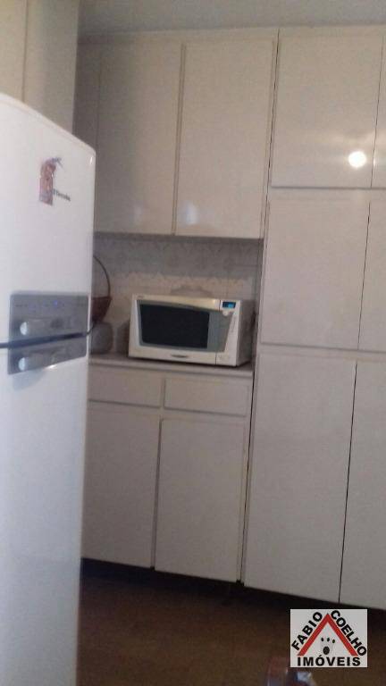 Apartamento à venda com 3 quartos, 140m² - Foto 5