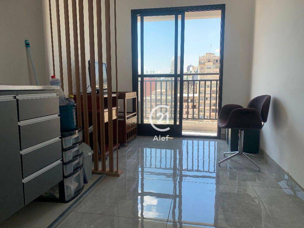 Apartamento à venda com 1 quarto, 28m² - Foto 1