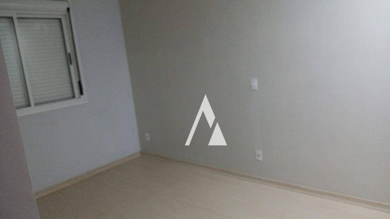 Apartamento para alugar com 2 quartos, 50m² - Foto 13