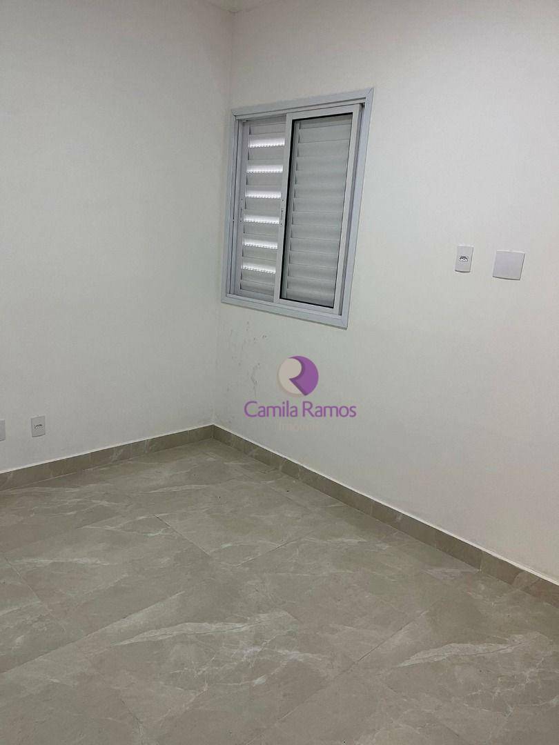 Casa à venda com 2 quartos, 70m² - Foto 16