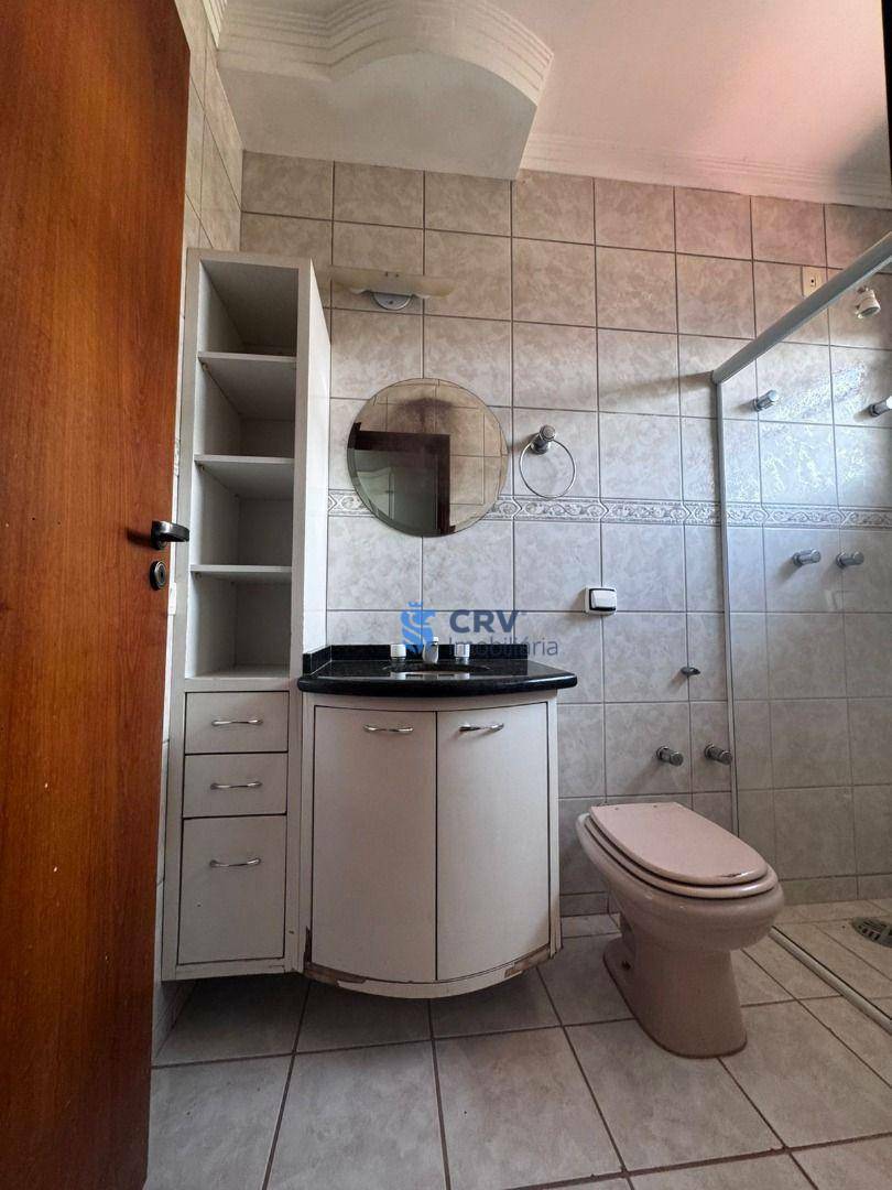 Sobrado para alugar com 3 quartos, 237m² - Foto 45