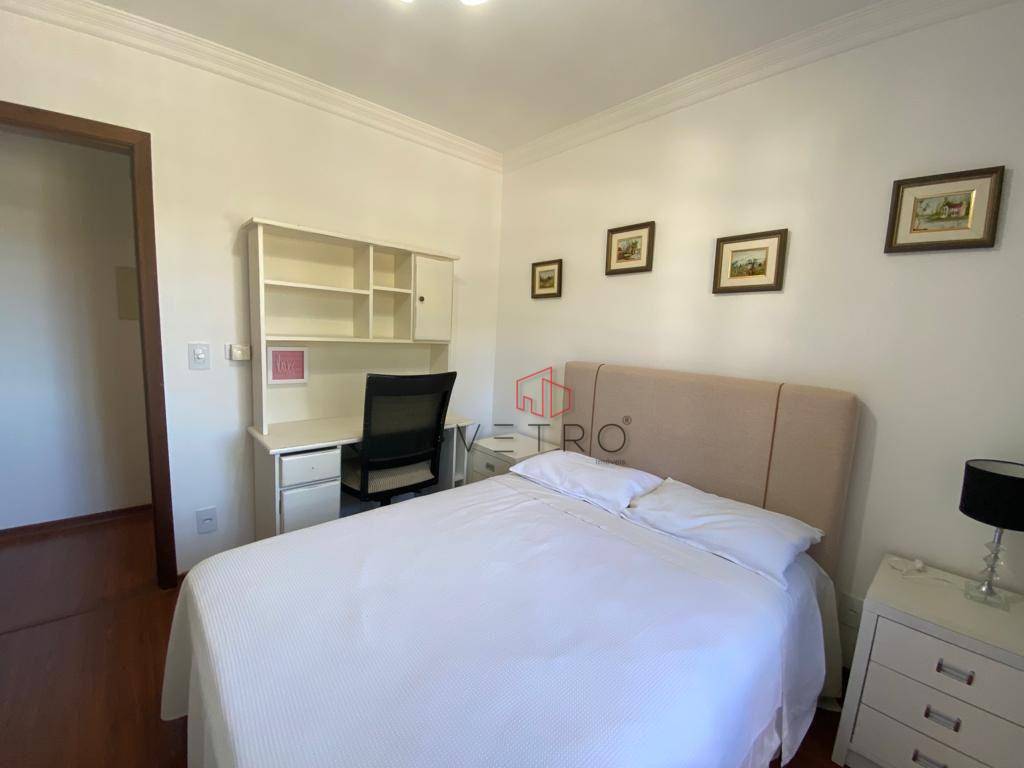 Apartamento à venda com 3 quartos, 93m² - Foto 8