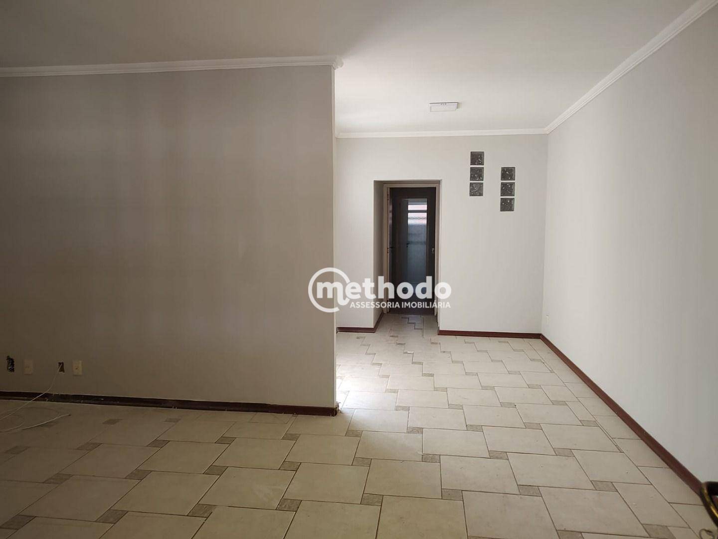 Casa para alugar com 3 quartos, 150m² - Foto 7