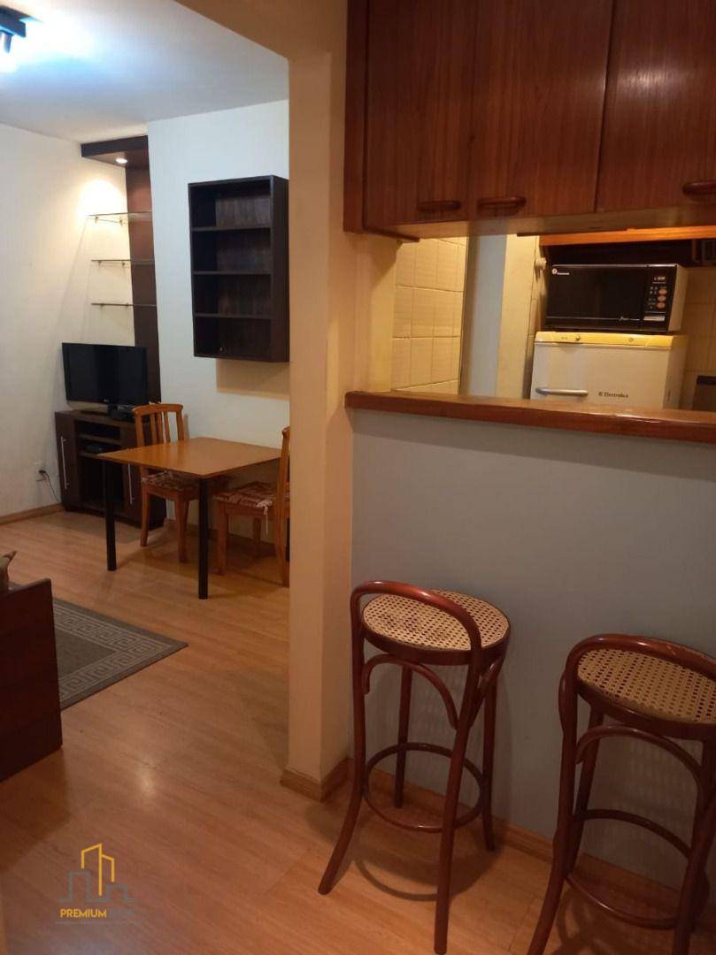 Apartamento à venda com 1 quarto, 35m² - Foto 2