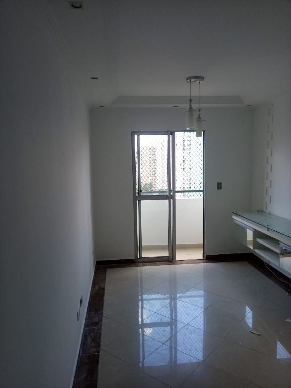 Apartamento à venda com 3 quartos, 64m² - Foto 13