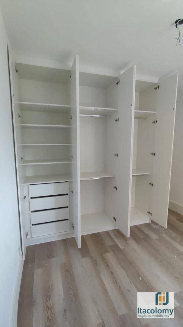 Apartamento para alugar com 3 quartos, 88m² - Foto 2