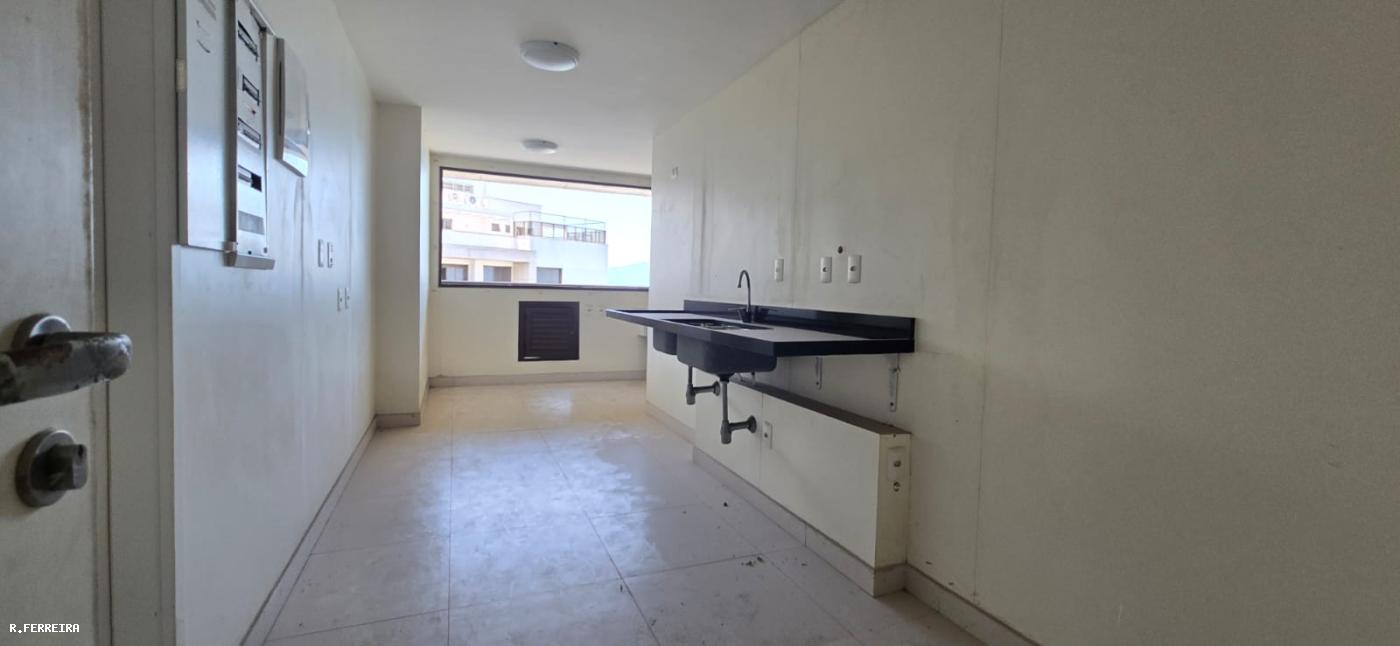 Apartamento à venda com 4 quartos, 340m² - Foto 7