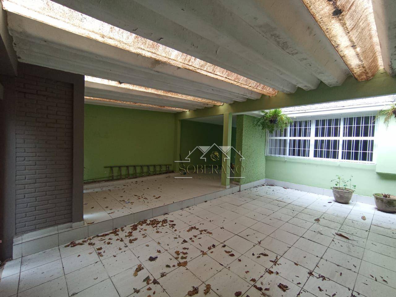 Sobrado à venda e aluguel com 4 quartos, 262m² - Foto 8