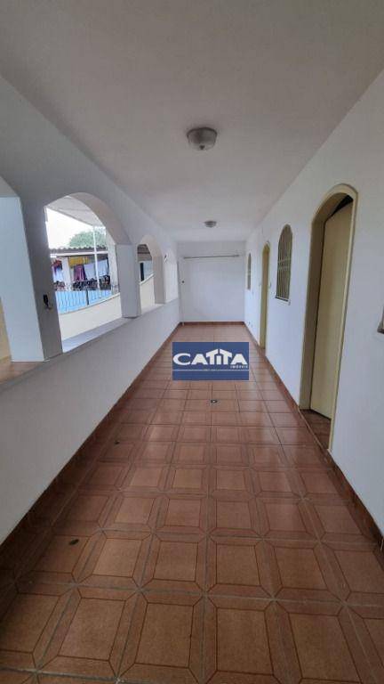 Sobrado à venda com 4 quartos, 300m² - Foto 13