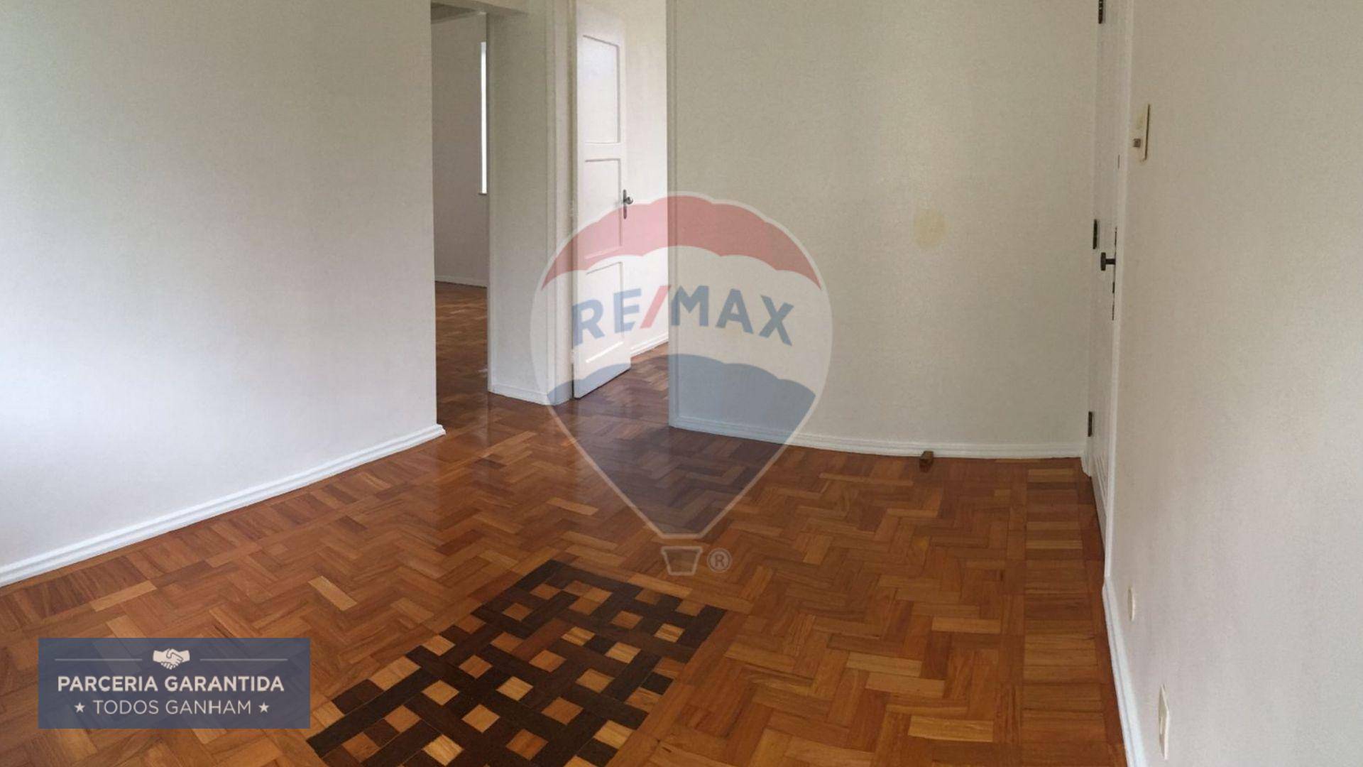 Apartamento à venda com 2 quartos, 55m² - Foto 3