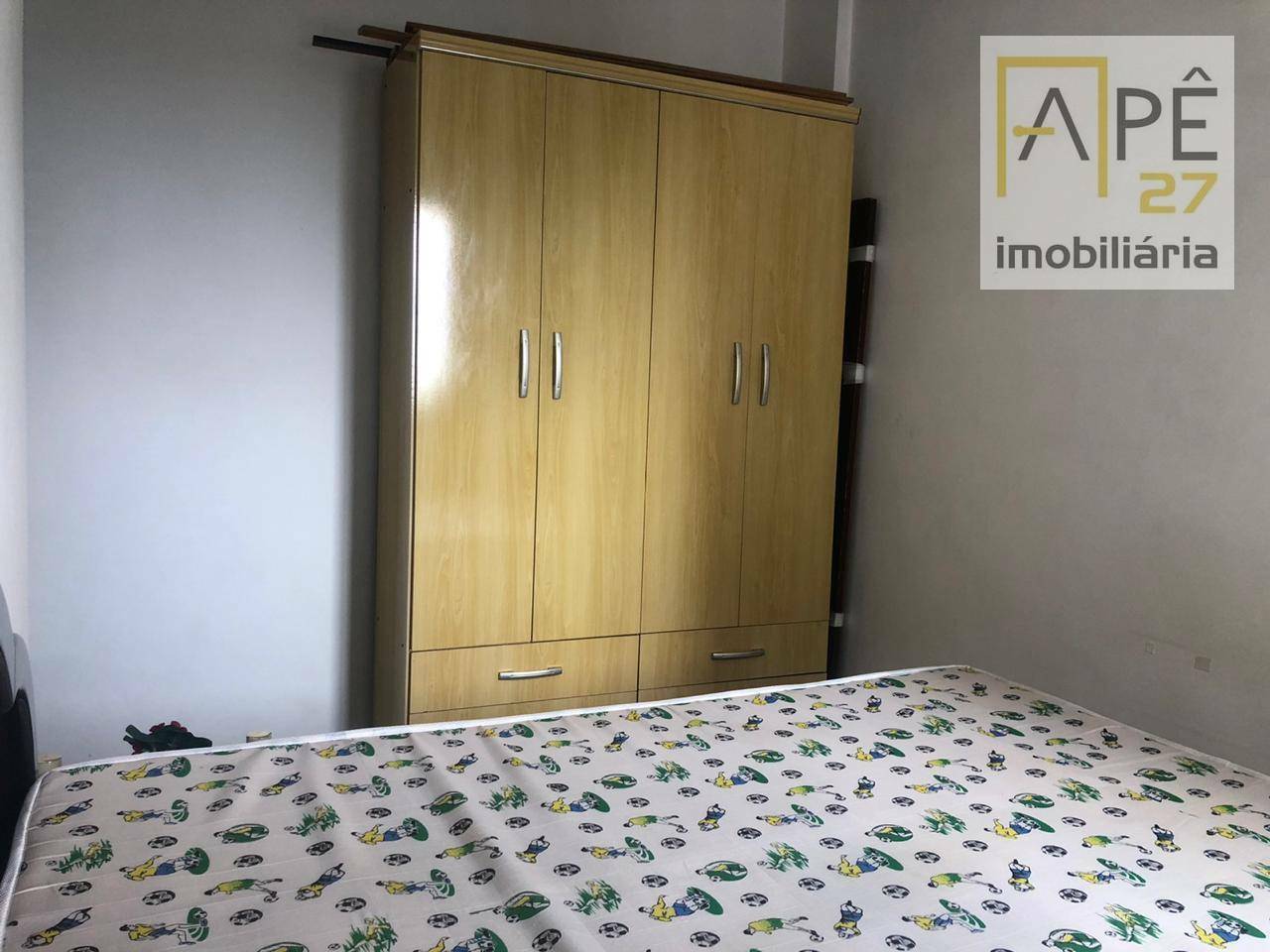 Apartamento para alugar com 2 quartos, 62m² - Foto 13