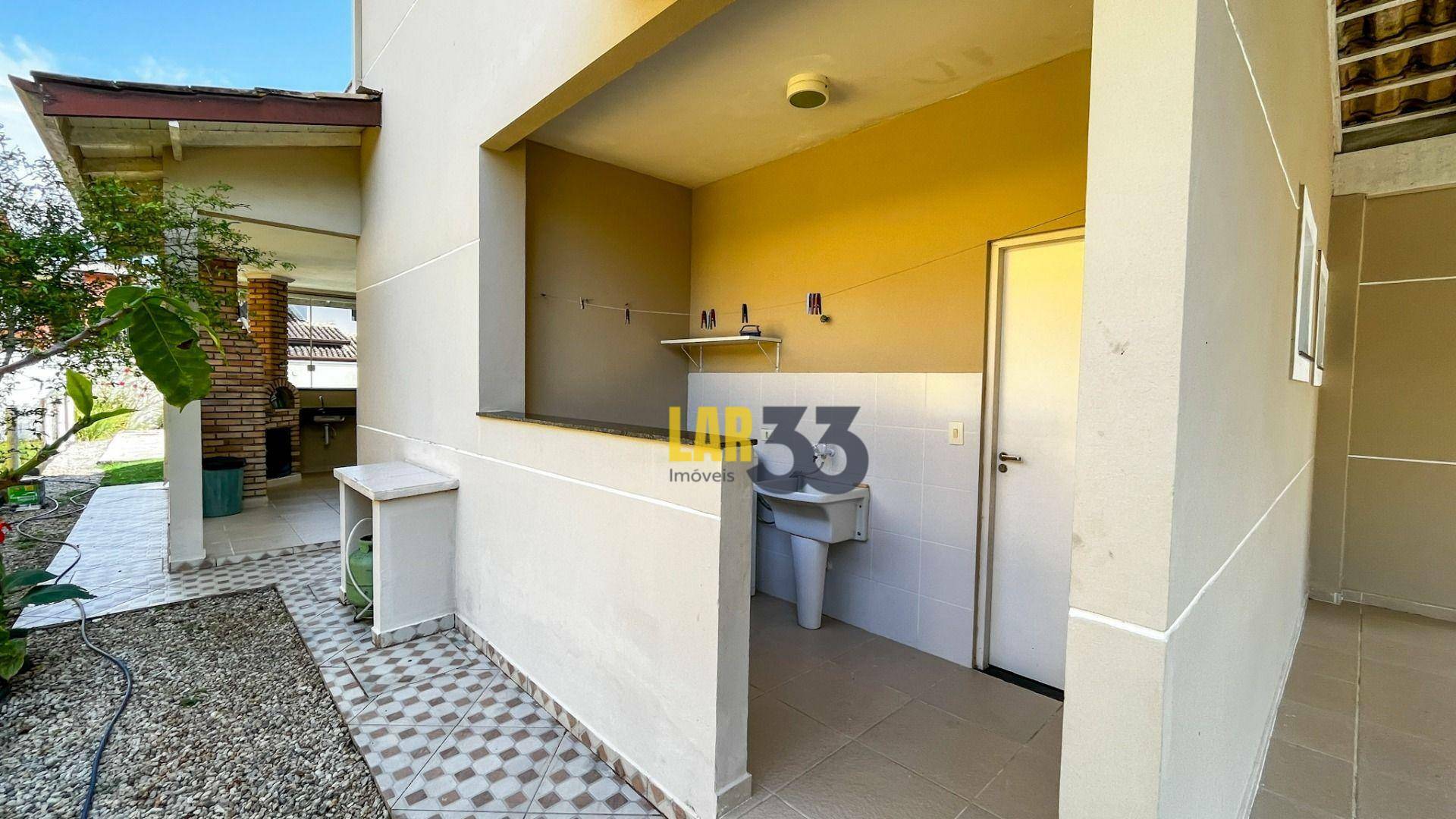 Casa de Condomínio à venda com 3 quartos, 220m² - Foto 15