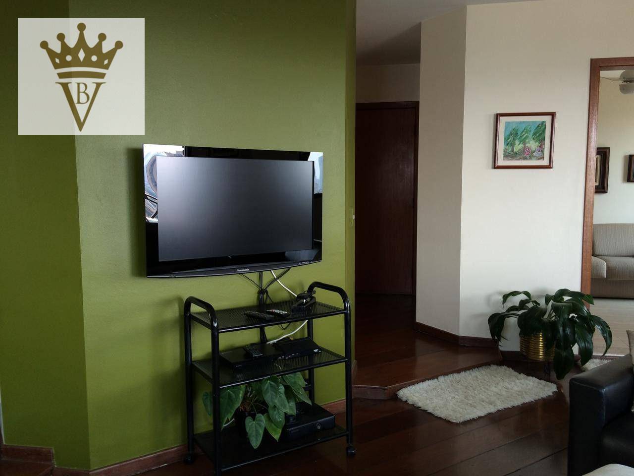 Apartamento à venda com 4 quartos, 216m² - Foto 20