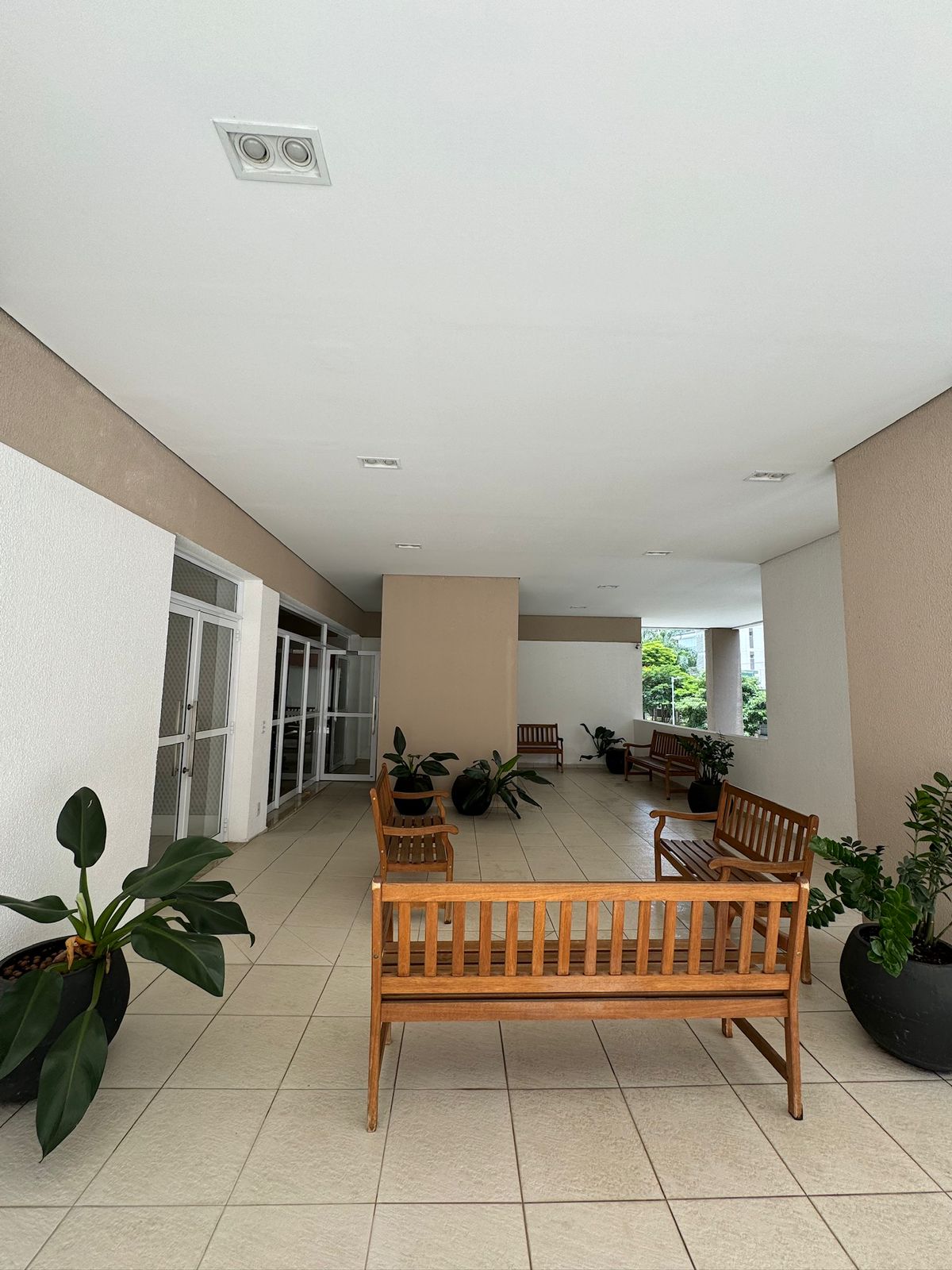 Apartamento à venda com 1 quarto, 42m² - Foto 13