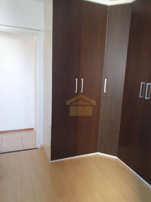 Apartamento à venda com 3 quartos, 70m² - Foto 12