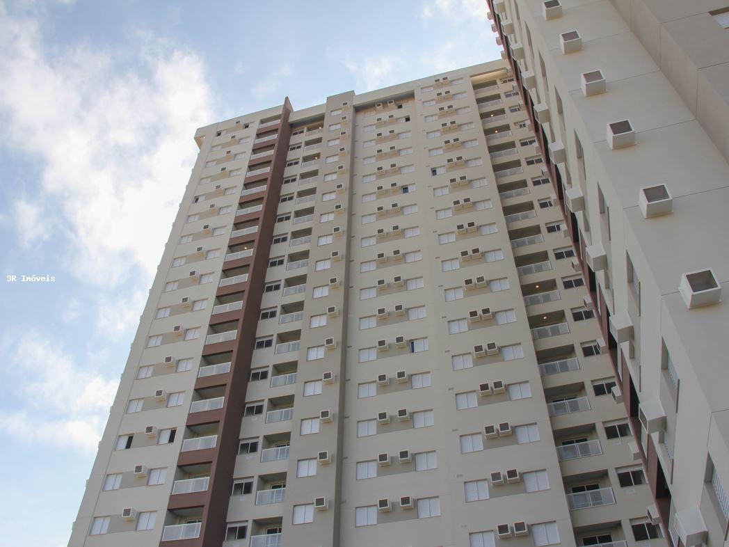 Apartamento para alugar com 2 quartos, 79m² - Foto 16