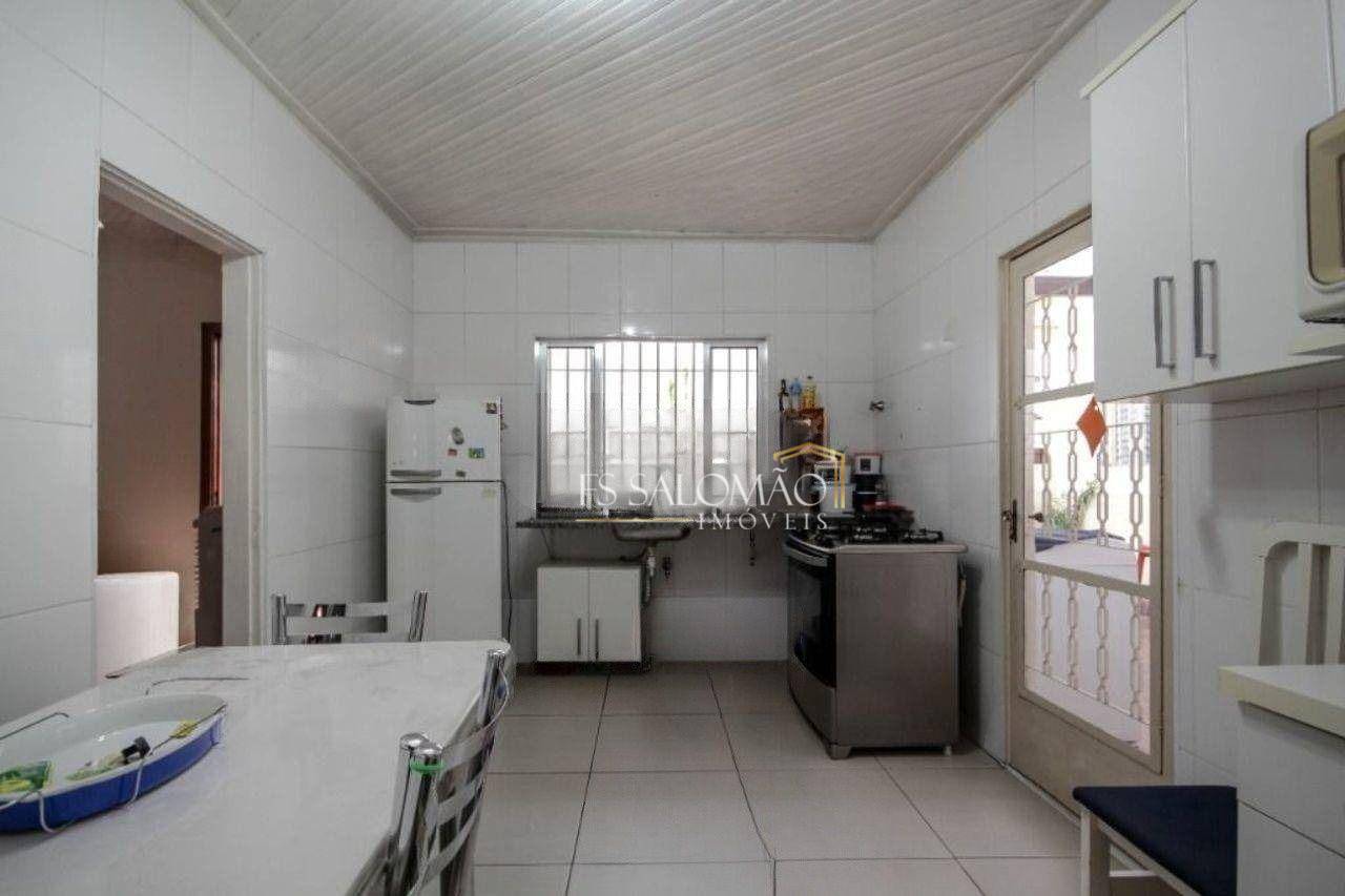 Casa à venda com 3 quartos, 80m² - Foto 5