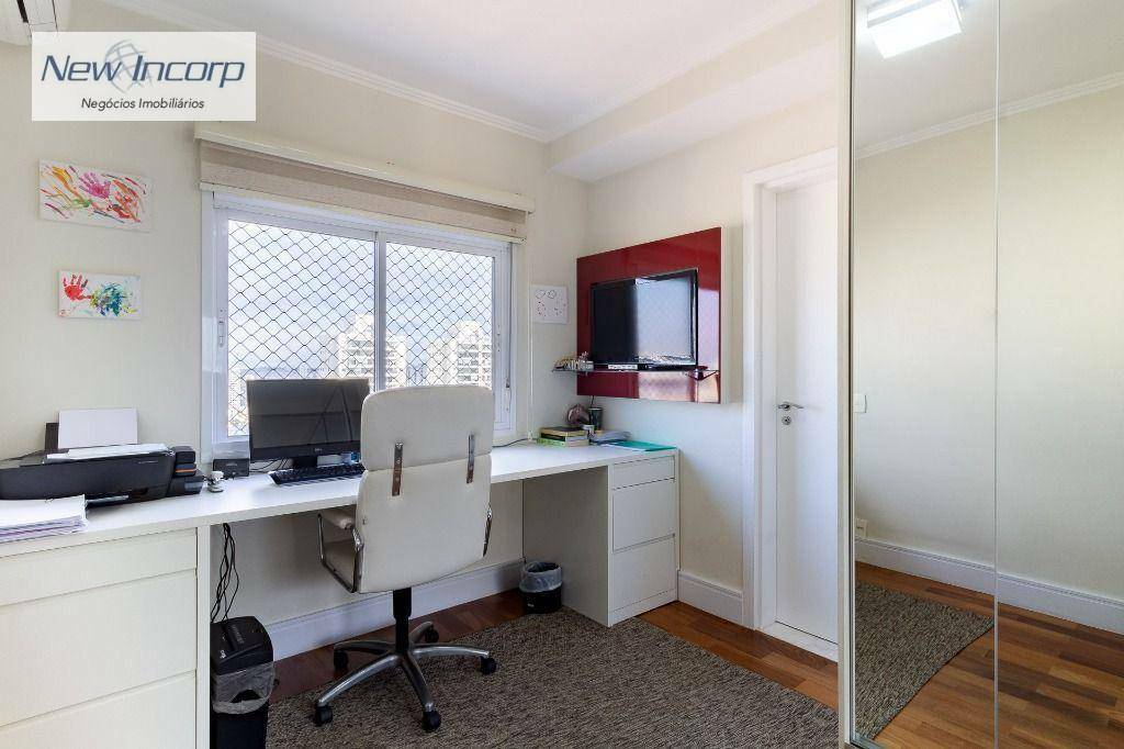 Apartamento à venda com 3 quartos, 215m² - Foto 37