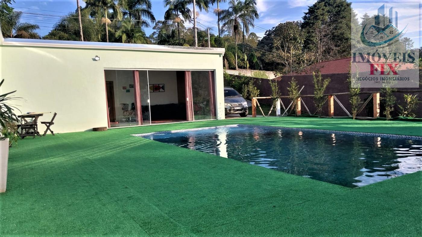 Chácara à venda com 3 quartos, 2100m² - Foto 1
