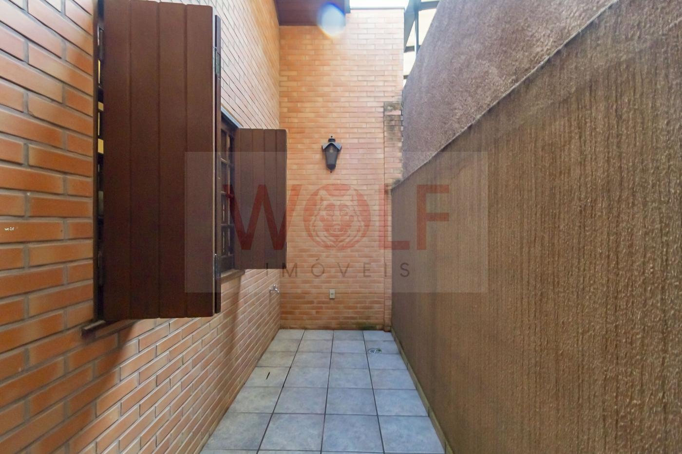 Casa à venda com 3 quartos, 339m² - Foto 32