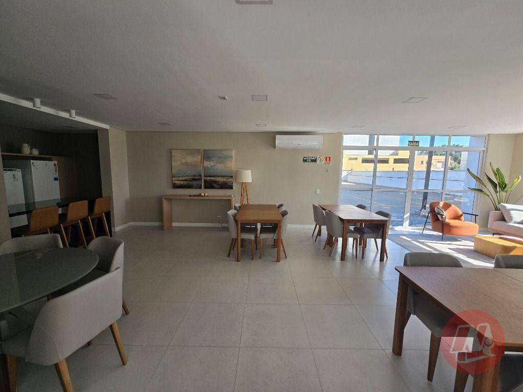 Apartamento para alugar com 3 quartos, 74m² - Foto 31
