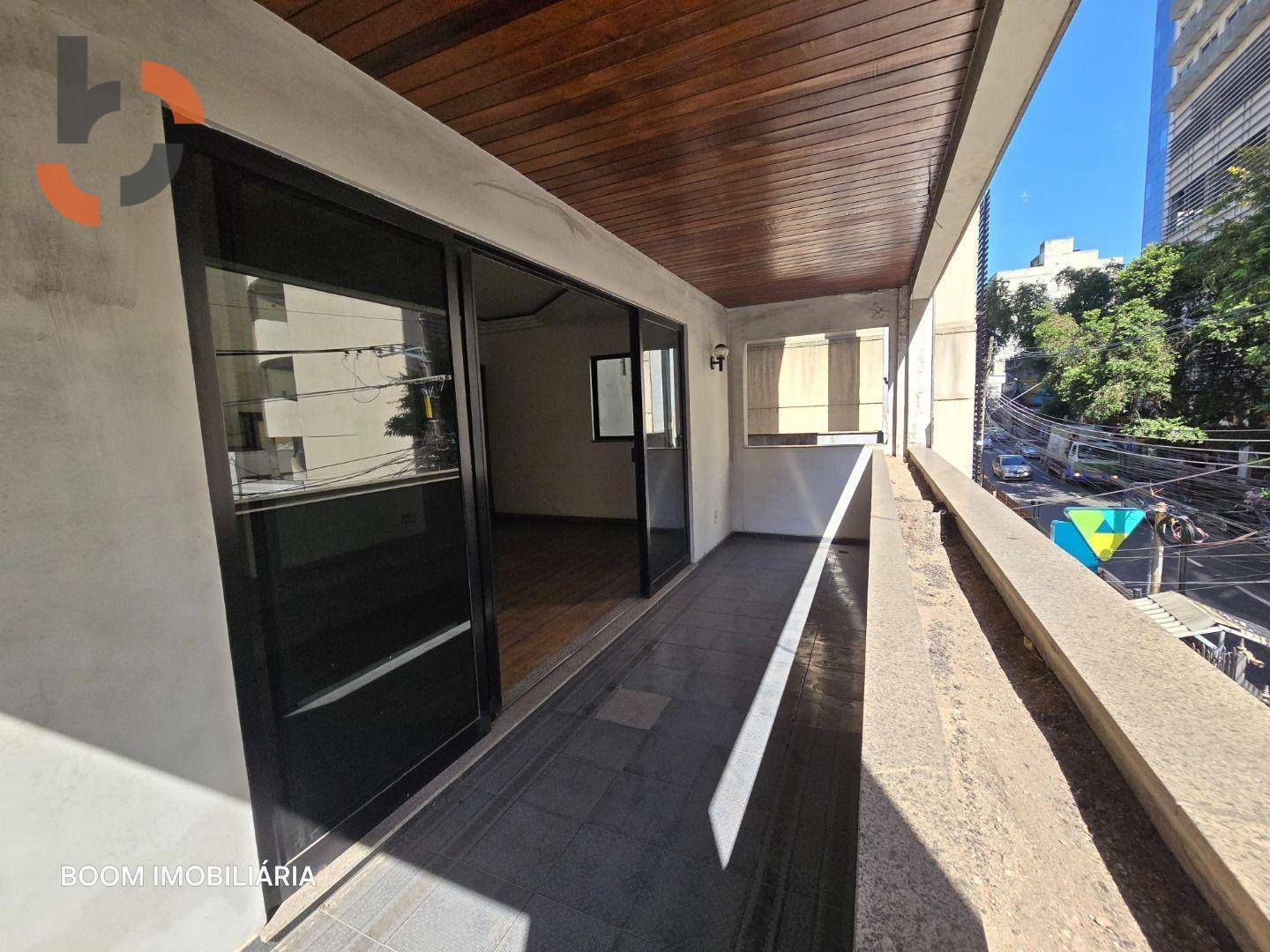 Apartamento à venda com 3 quartos, 220m² - Foto 20