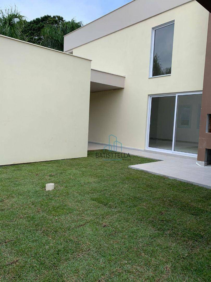 Casa à venda com 3 quartos, 178m² - Foto 8