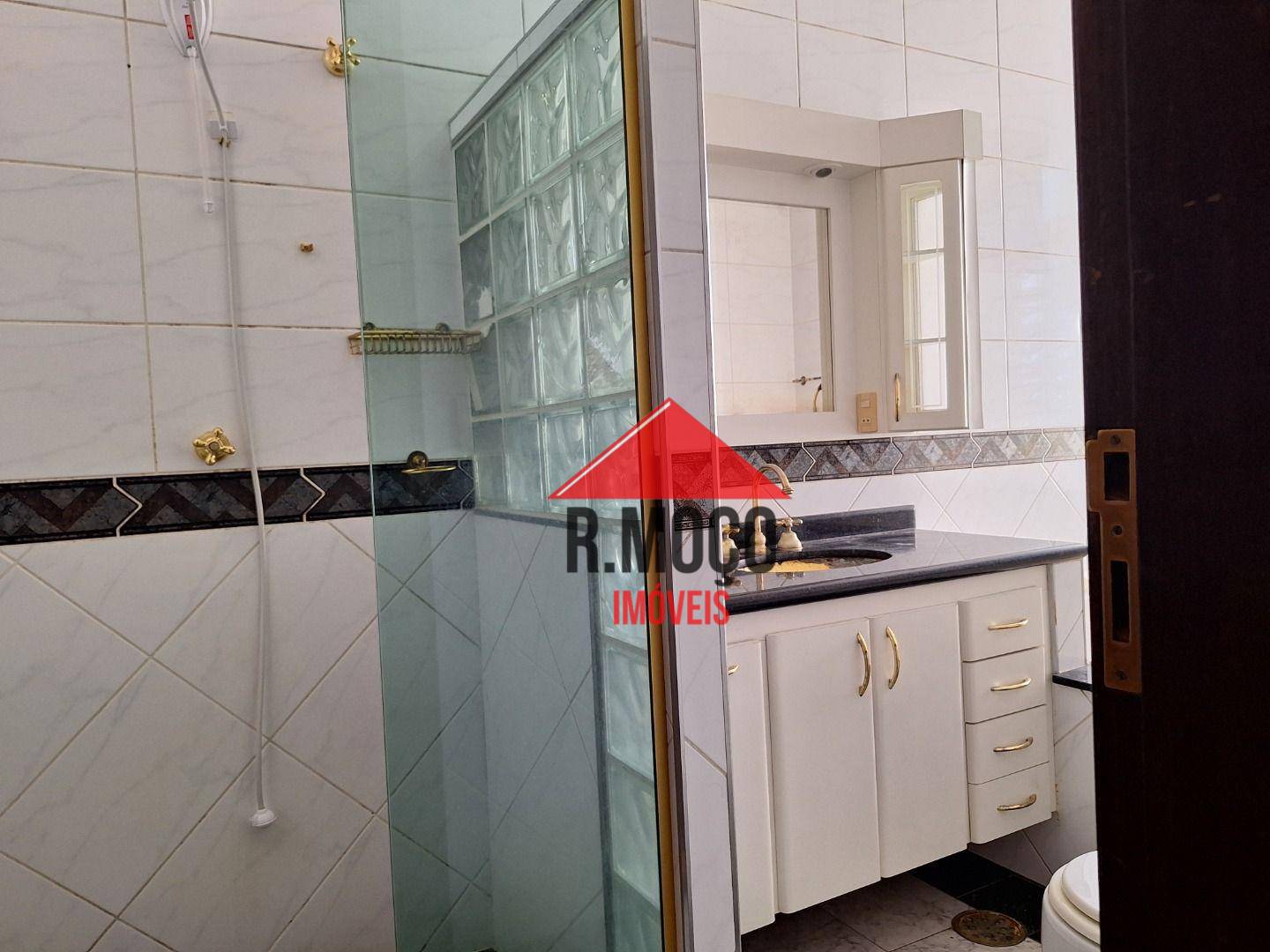 Sobrado à venda com 3 quartos, 220m² - Foto 11