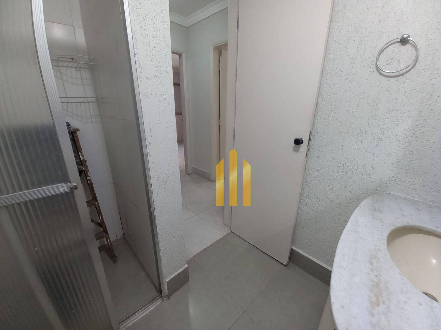 Apartamento para alugar com 3 quartos, 90m² - Foto 17