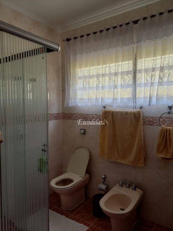 Casa à venda com 4 quartos, 200m² - Foto 35