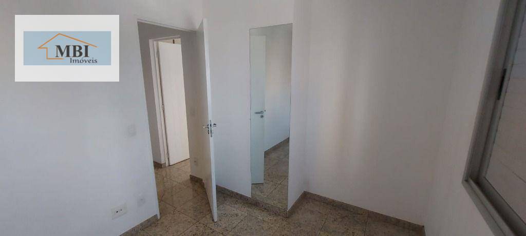 Apartamento à venda com 3 quartos, 70m² - Foto 15