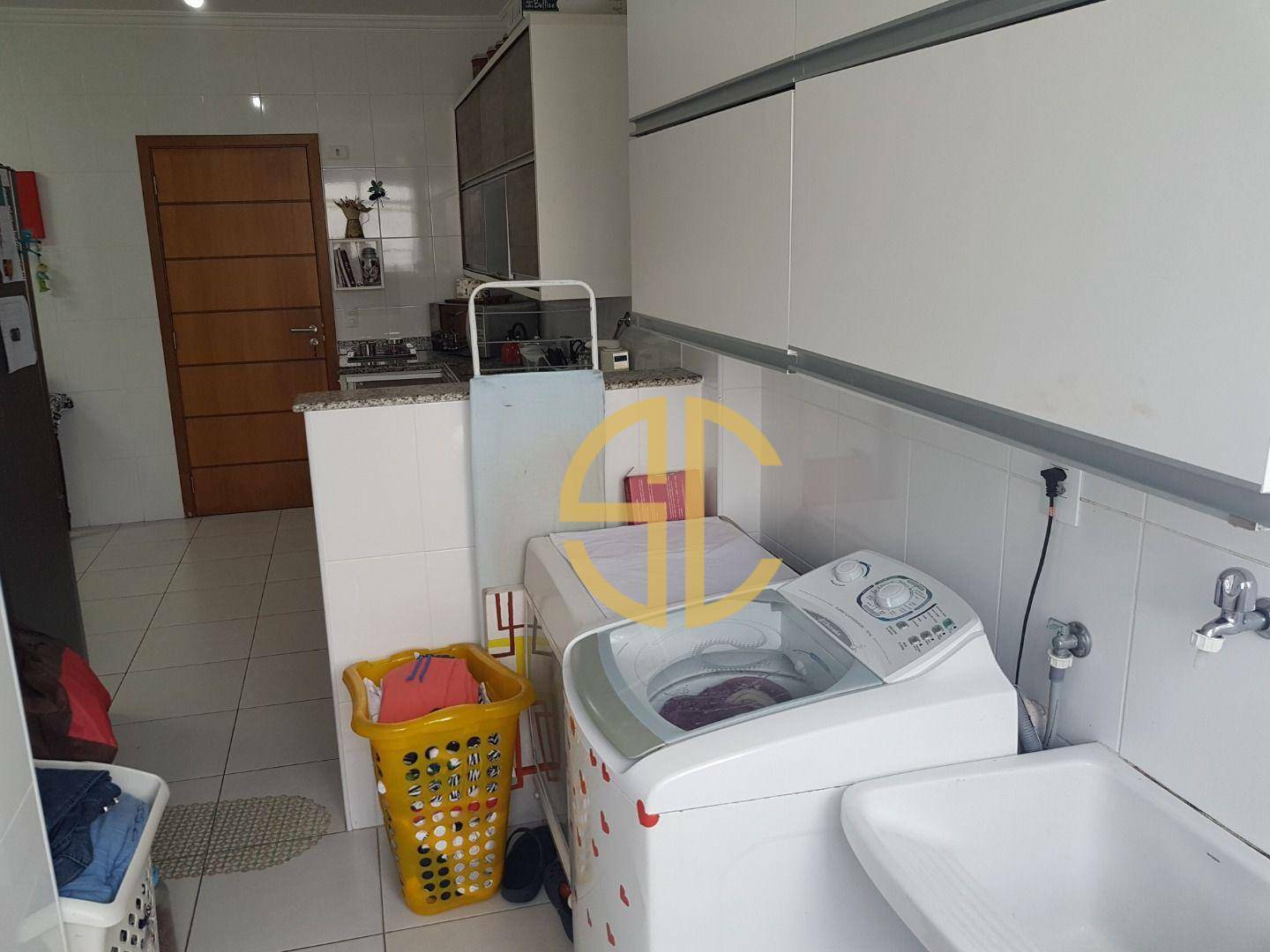 Apartamento à venda com 3 quartos, 124m² - Foto 13