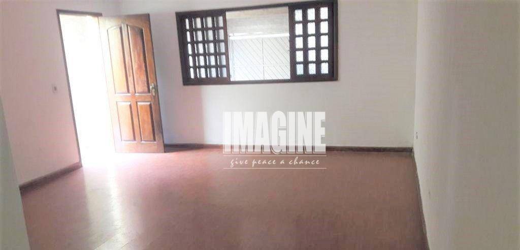 Sobrado à venda com 3 quartos, 180m² - Foto 3