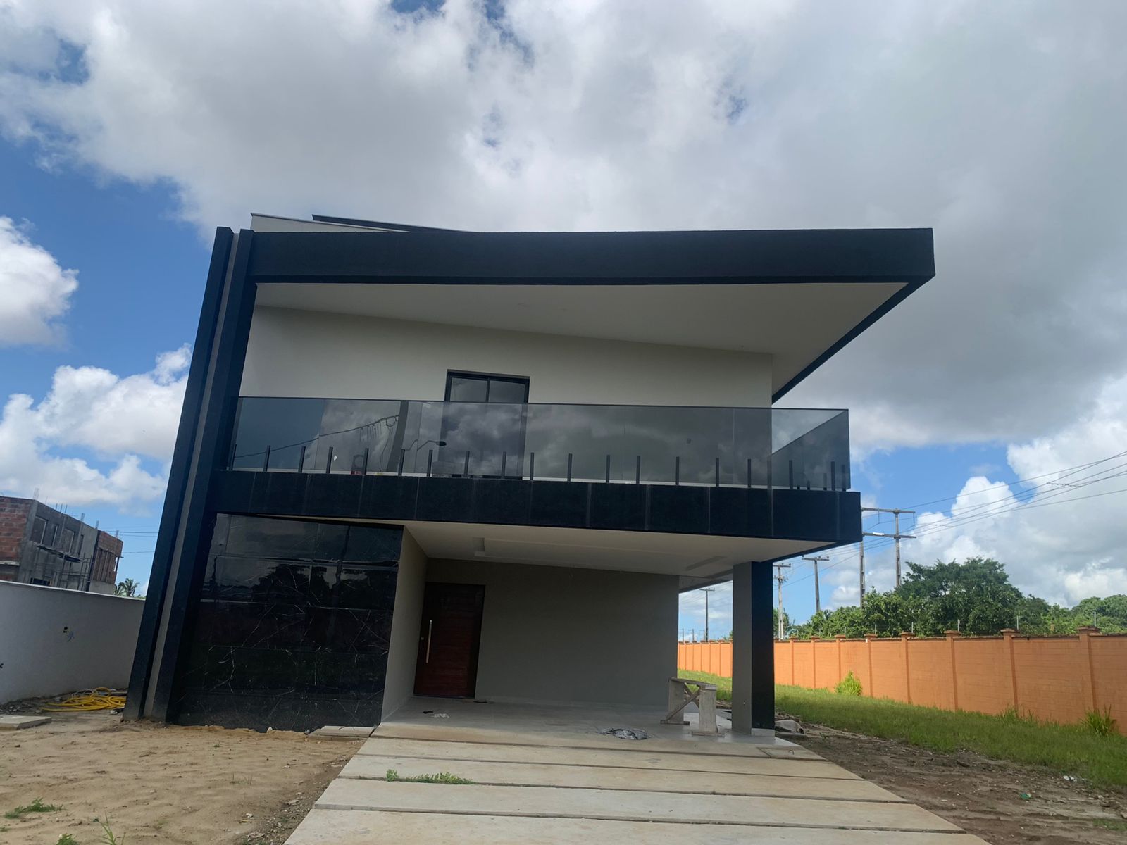 Casa à venda com 5 quartos, 353m² - Foto 1