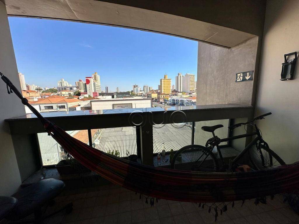 Apartamento à venda com 3 quartos, 113m² - Foto 2