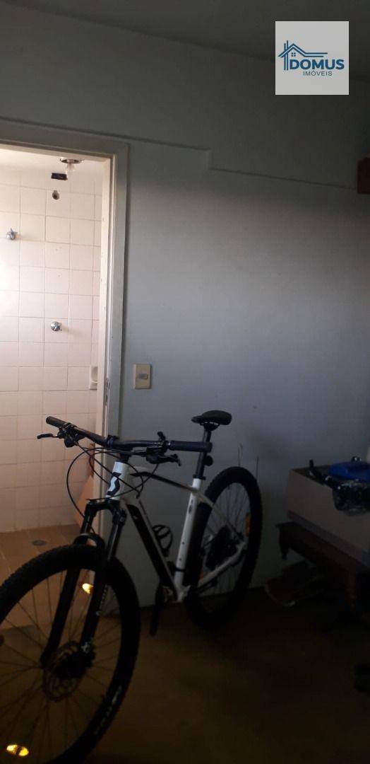 Apartamento à venda com 3 quartos, 125m² - Foto 9