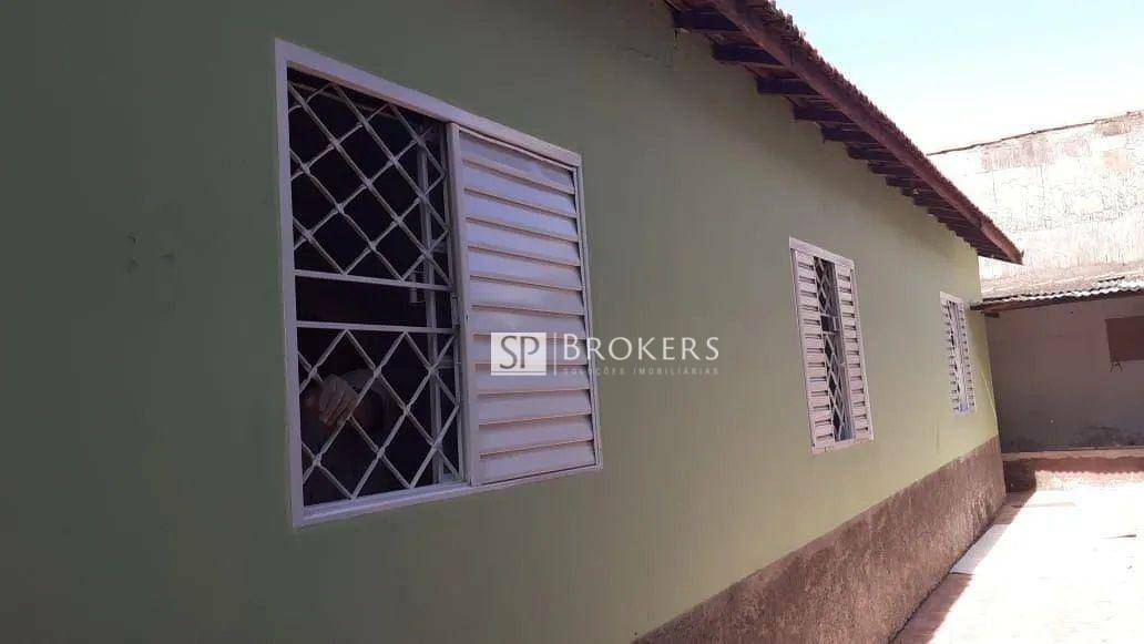 Casa, 3 quartos, 156 m² - Foto 1