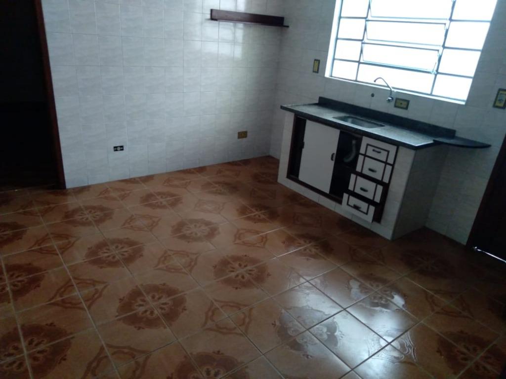 Casa para alugar com 1 quarto, 80m² - Foto 2